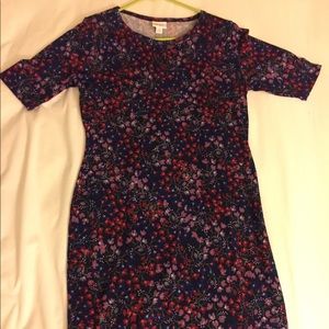 Medium LuLaRoe Julia